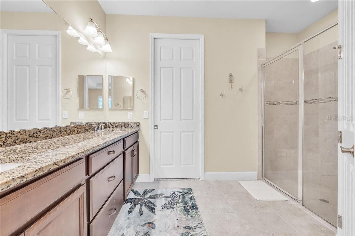 Image 18 of 48 For 2615 Vareo Court