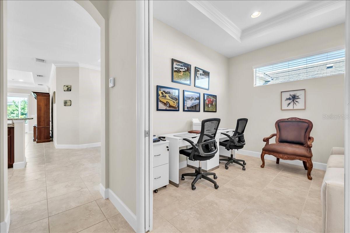 Image 21 of 48 For 2615 Vareo Court