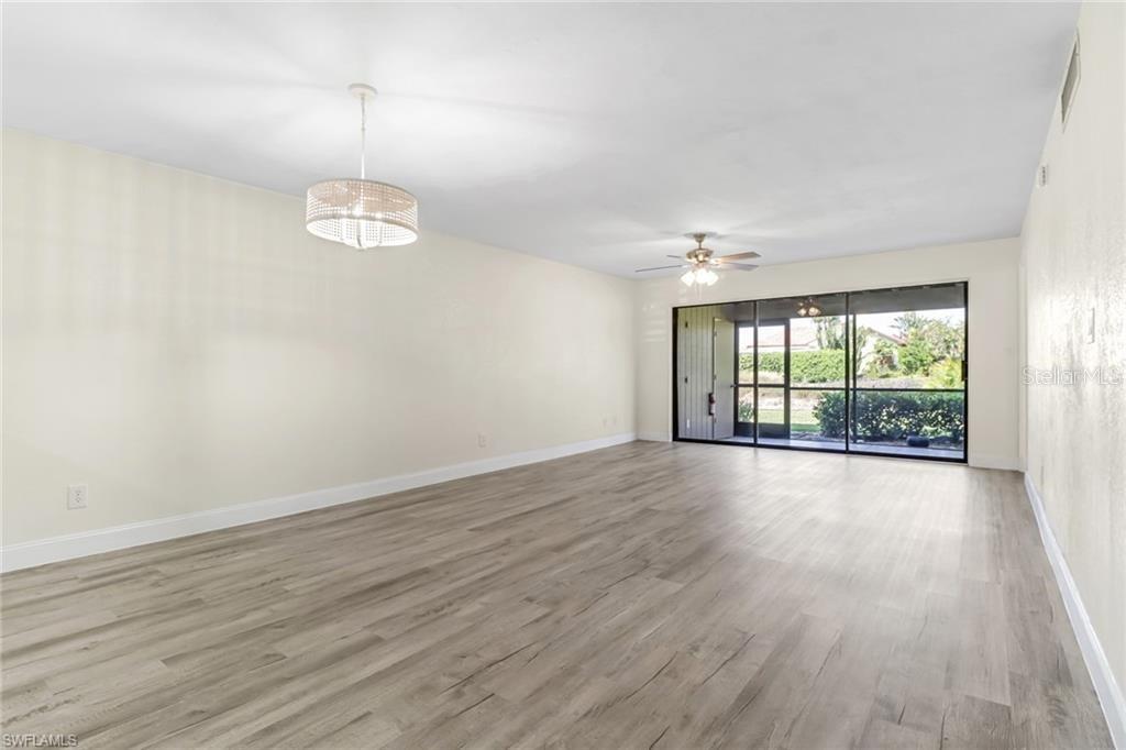 Image 10 of 42 For 16590 Partridge Place Road 102