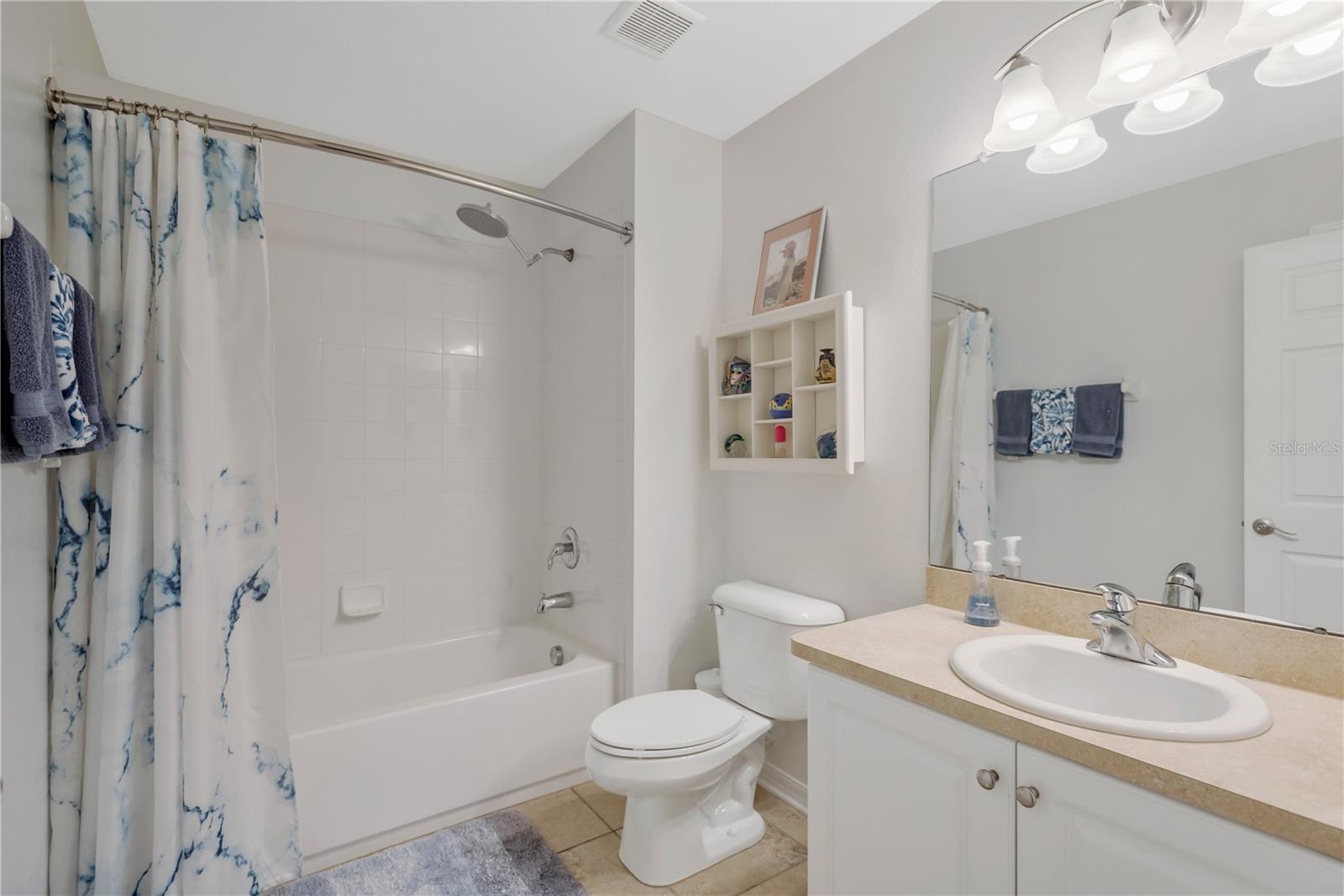 Image 23 of 48 For 5959 Beaconpark Street