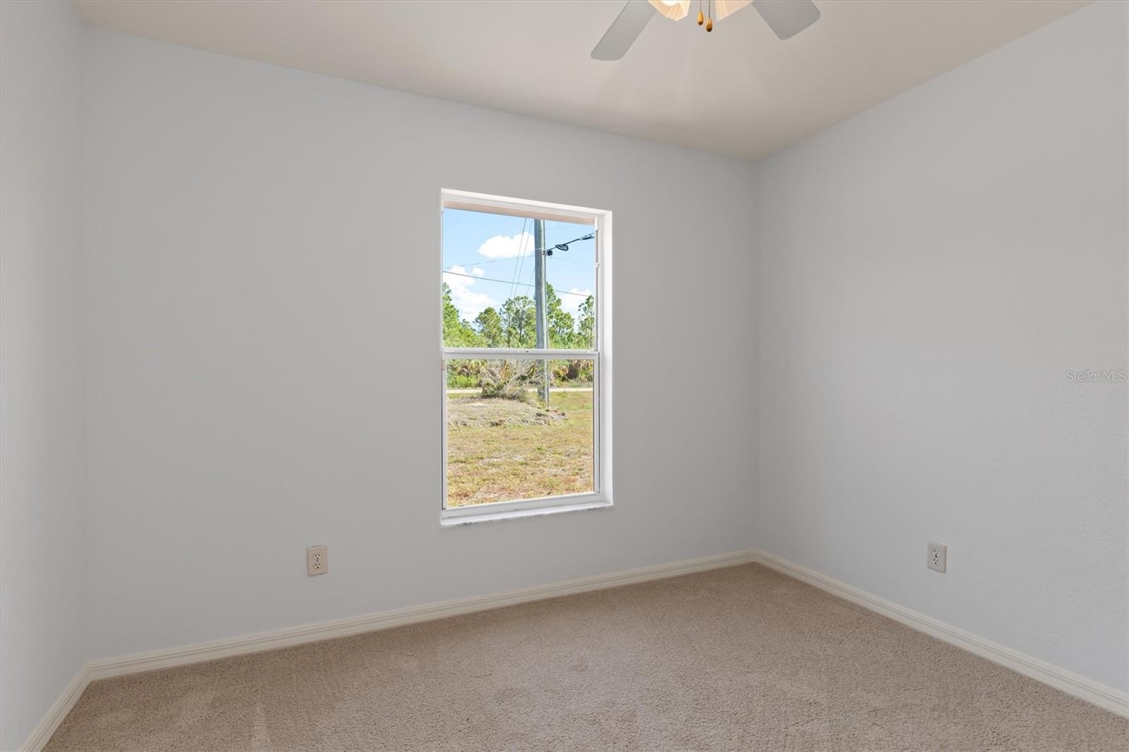 Image 25 of 40 For 25444 Alicante Drive