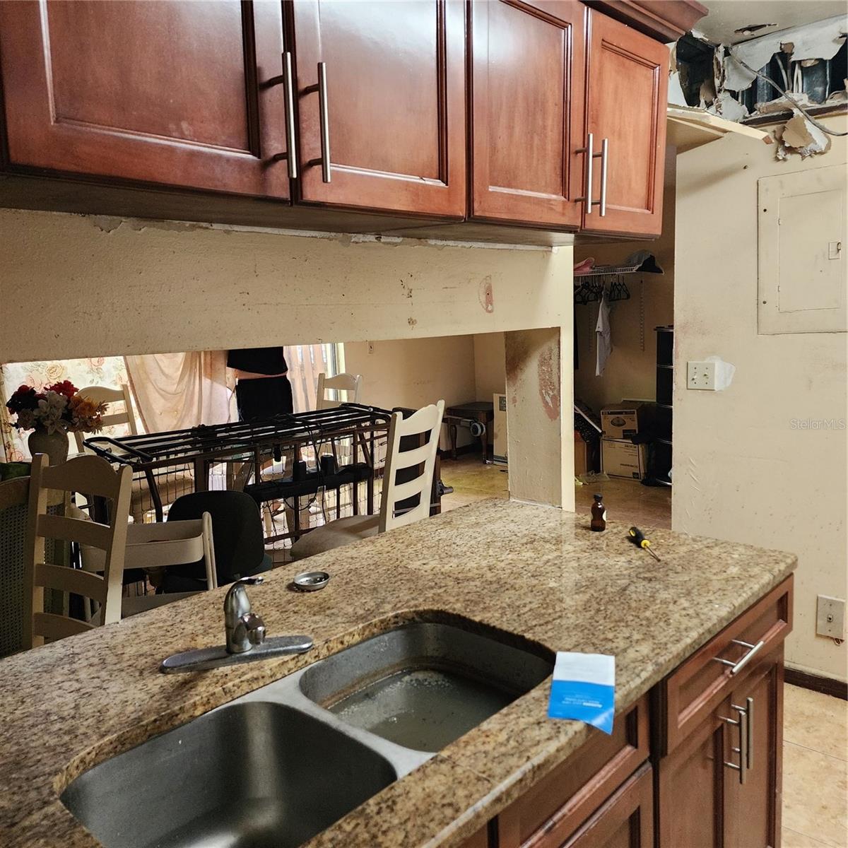 Image 12 of 19 For 5733 Blueberry Court 119