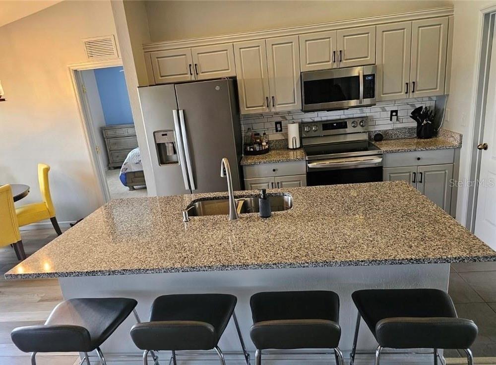 Image 7 of 43 For 625 El Dorado Boulevard N