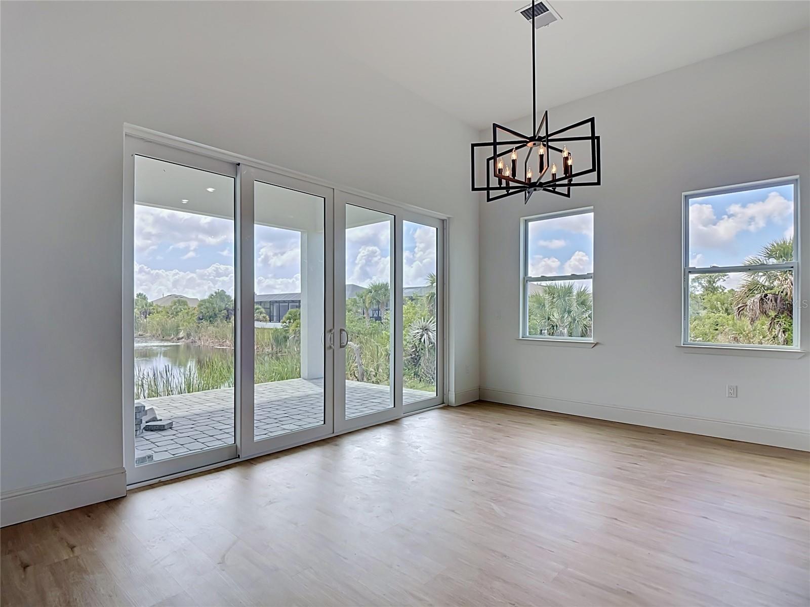 Image 27 of 34 For 10262 Kingsville Drive