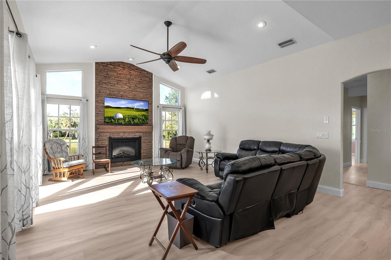 Image 12 of 80 For 8553 Aviary Road