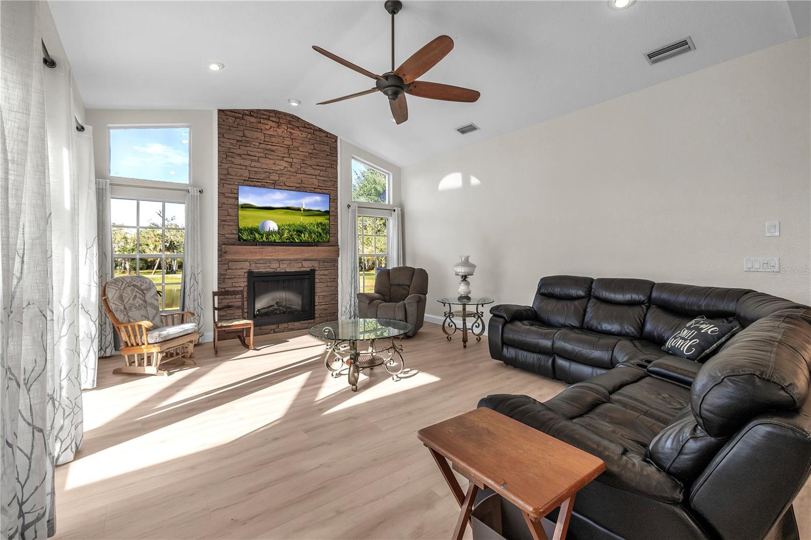 Image 13 of 80 For 8553 Aviary Road