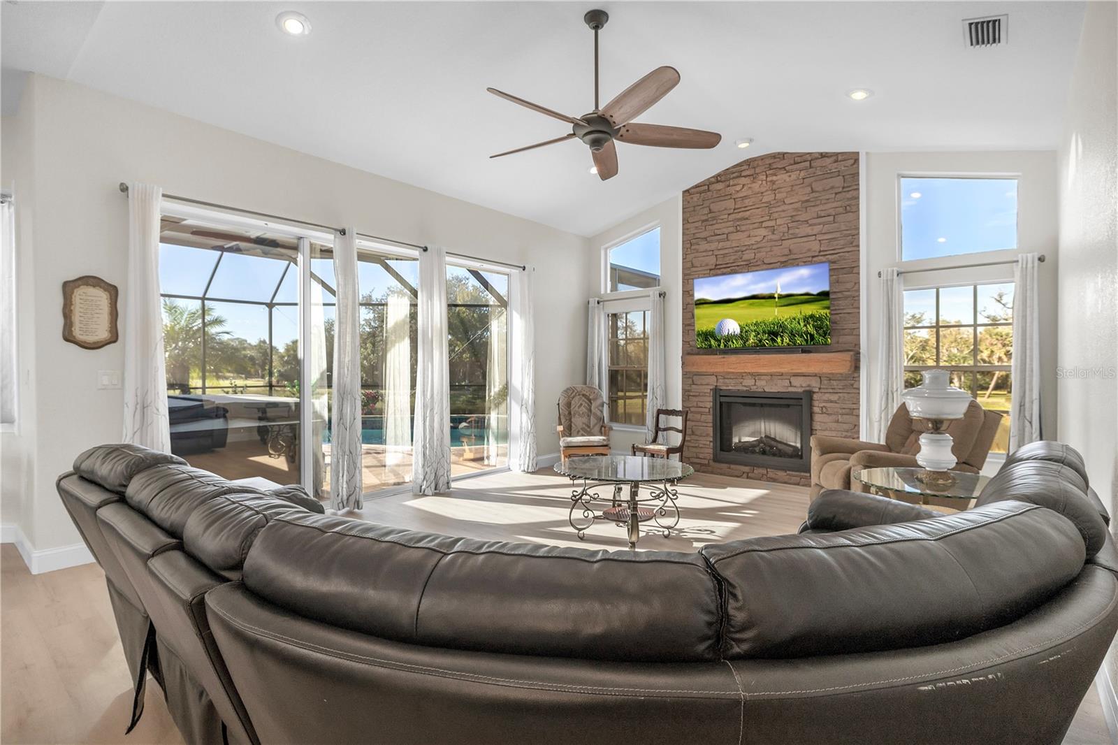 Image 14 of 80 For 8553 Aviary Road