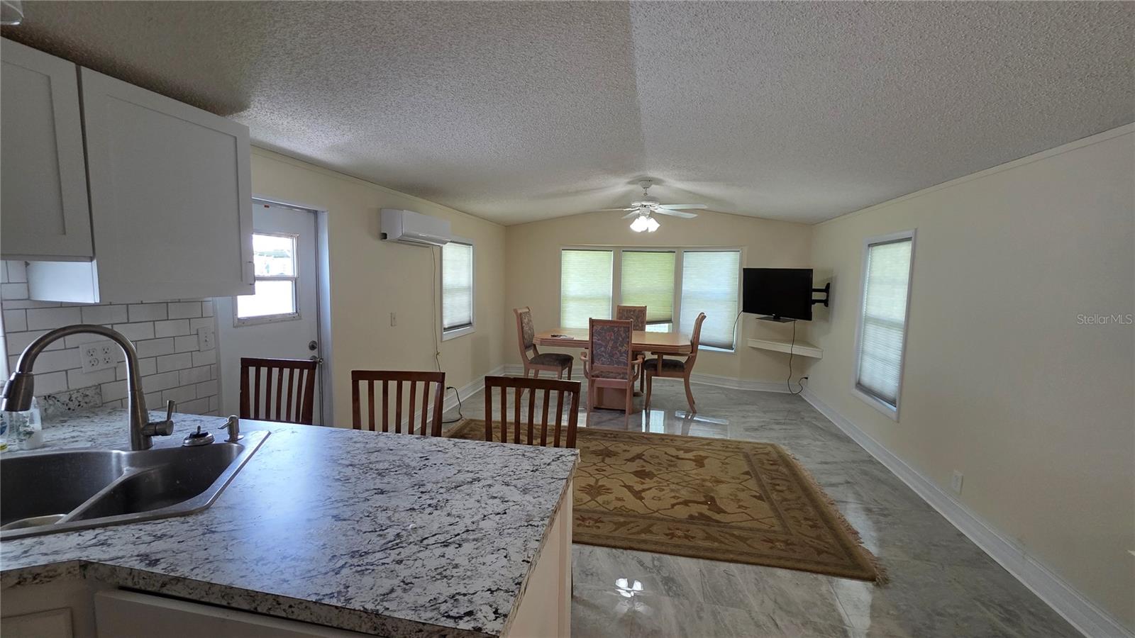 Image 8 of 16 For 123 6th Street