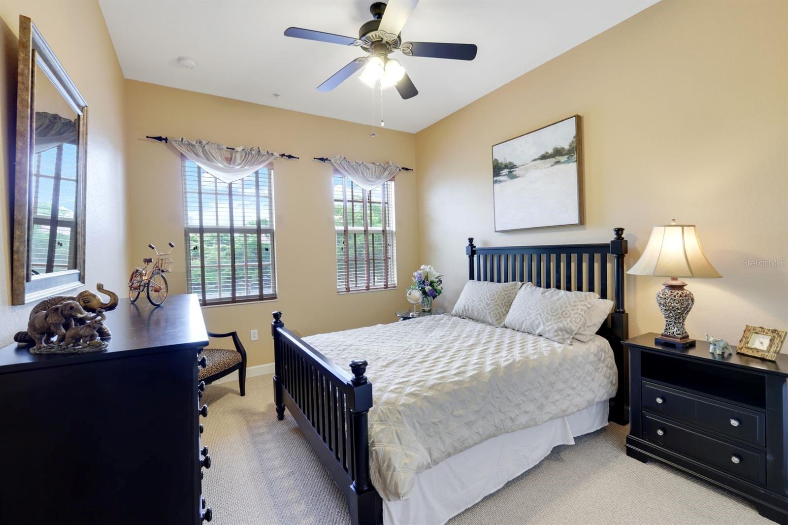 Listing photo id 19 for 8721 Piazza Del Lago Circle 205