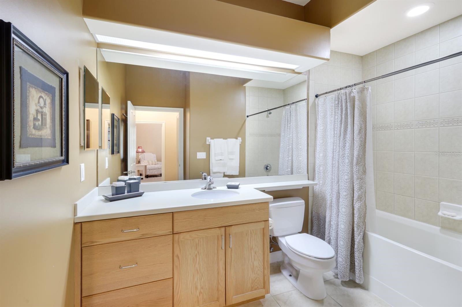 Listing photo id 20 for 8721 Piazza Del Lago Circle 205