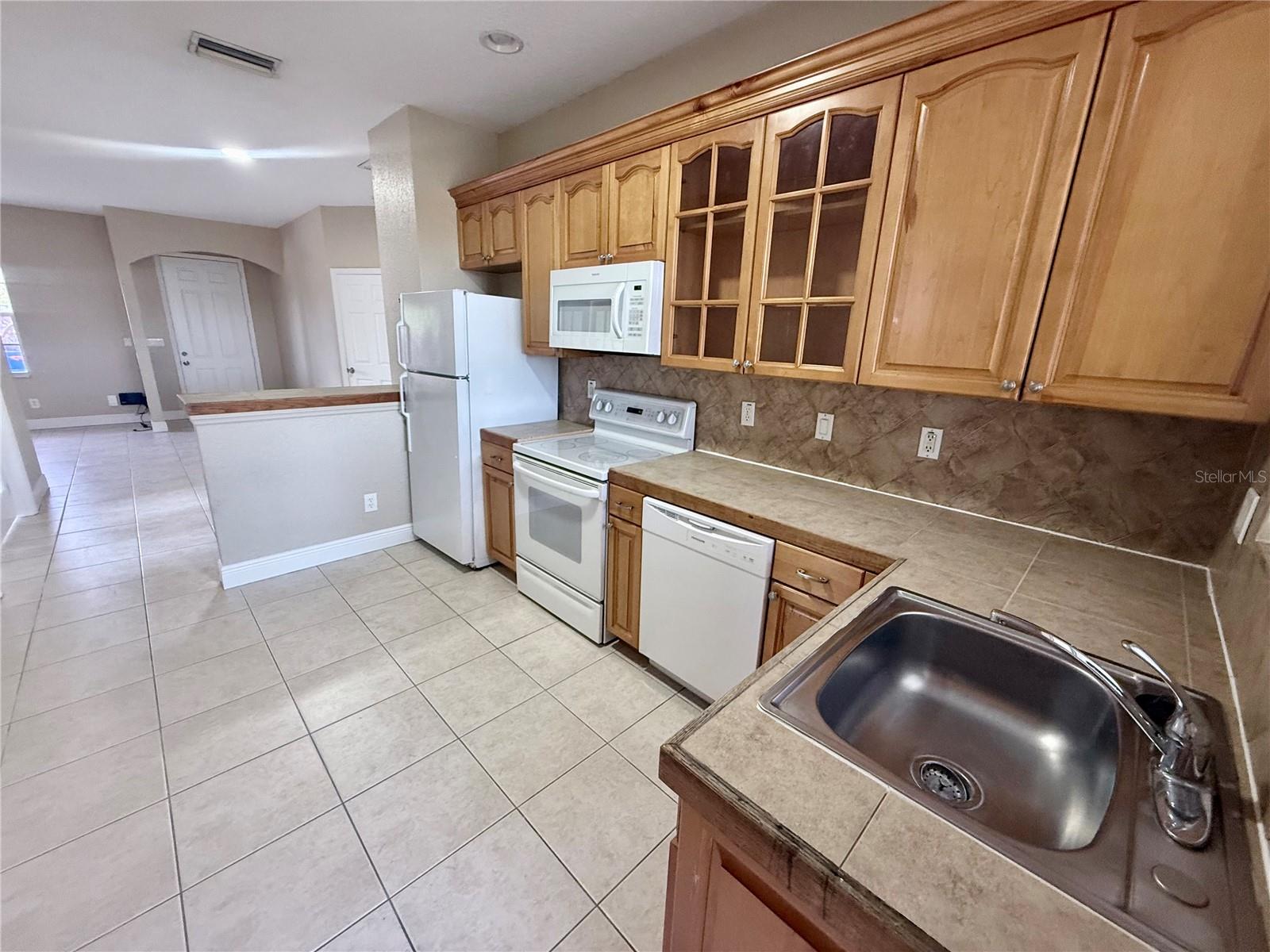 Image 2 of 10 For 9322 Anita Avenue