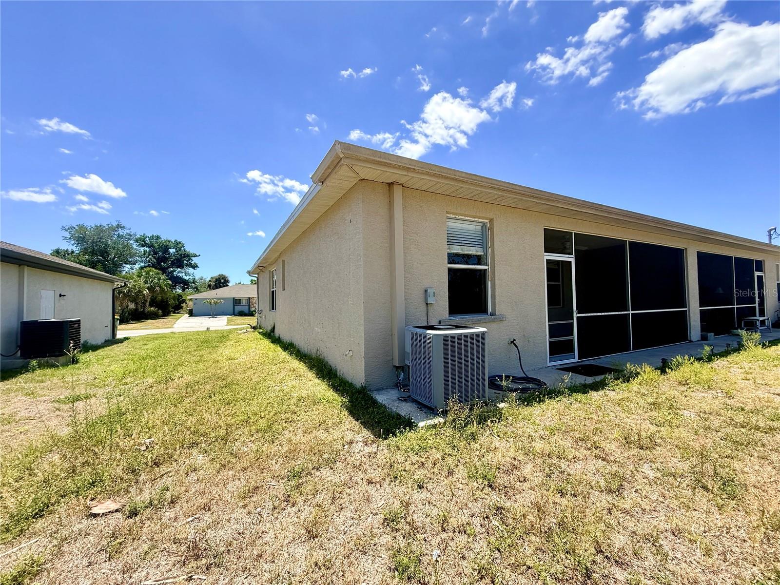 Image 9 of 10 For 9322 Anita Avenue
