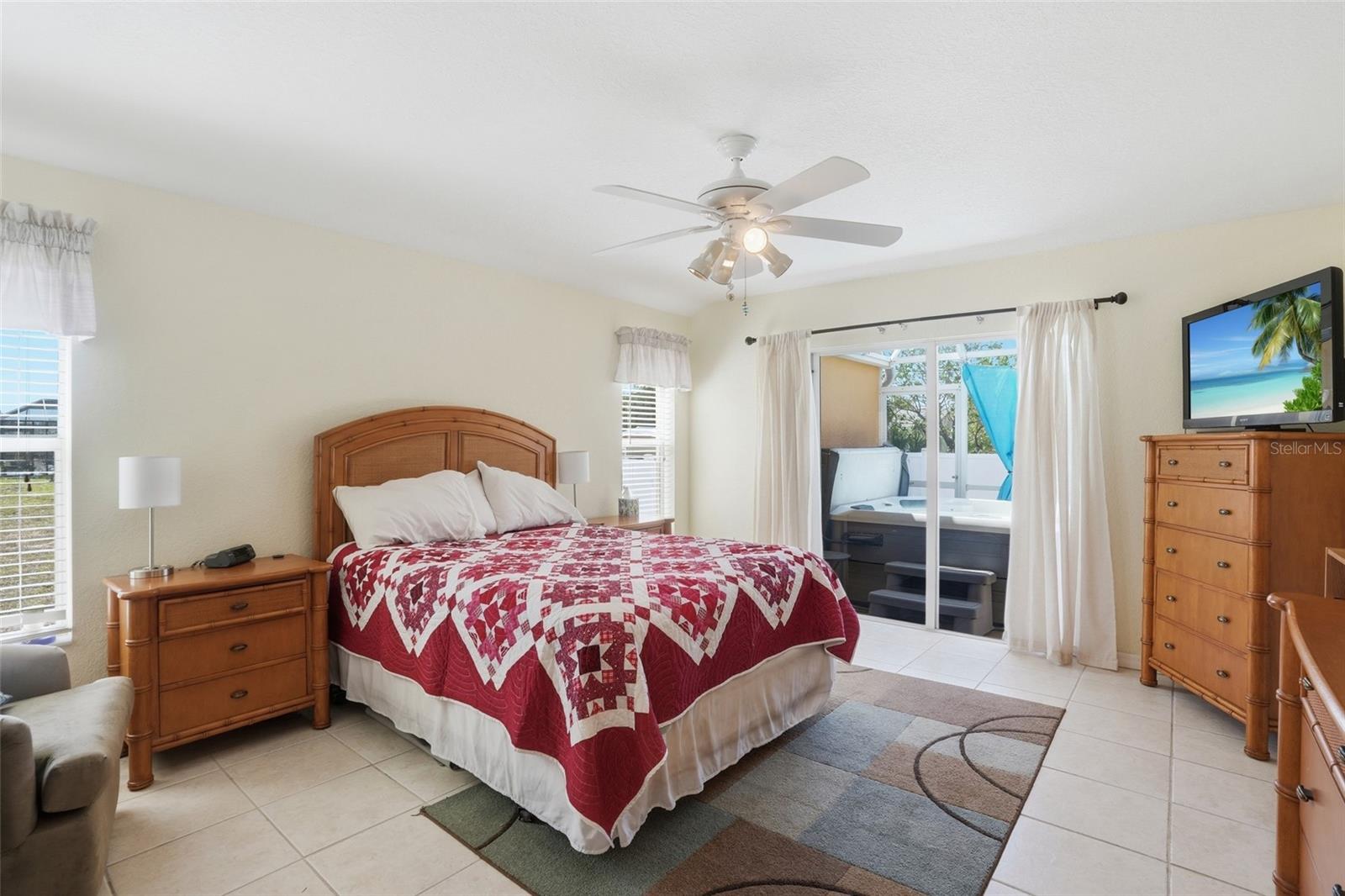 Image 16 of 43 For 18319 Arapahoe Circle