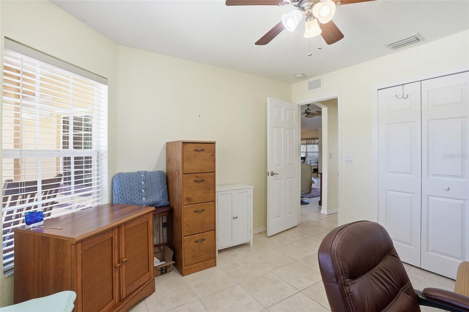 Image 25 of 43 For 18319 Arapahoe Circle