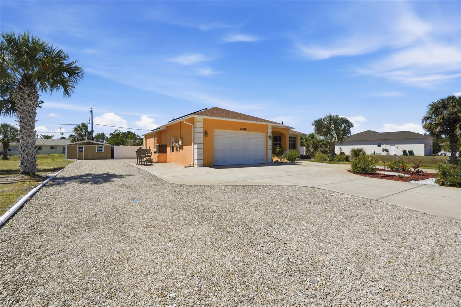 Image 4 of 43 For 18319 Arapahoe Circle