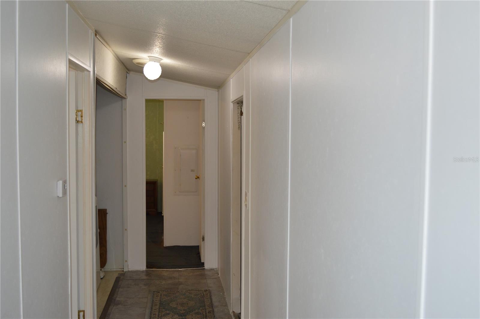 Image 8 of 29 For 349 Eland Drive