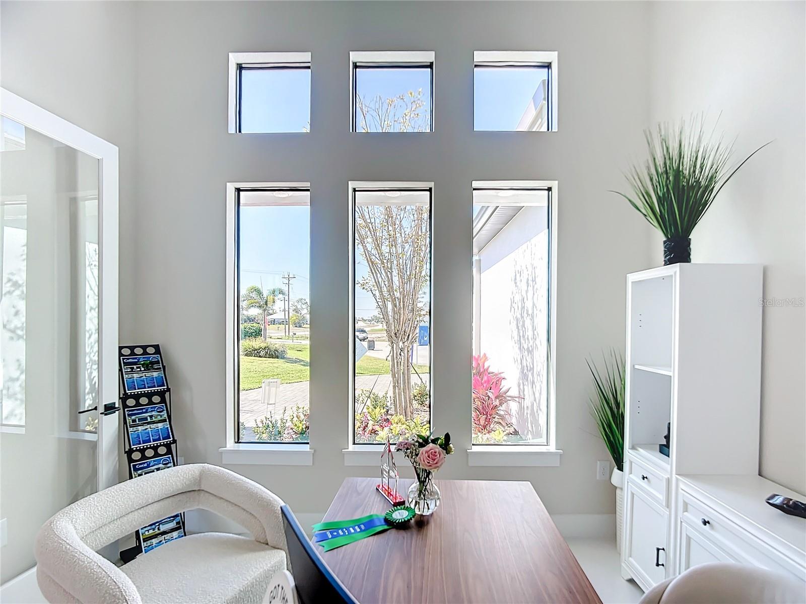 Image 12 of 100 For 2527 Gleason Parkway