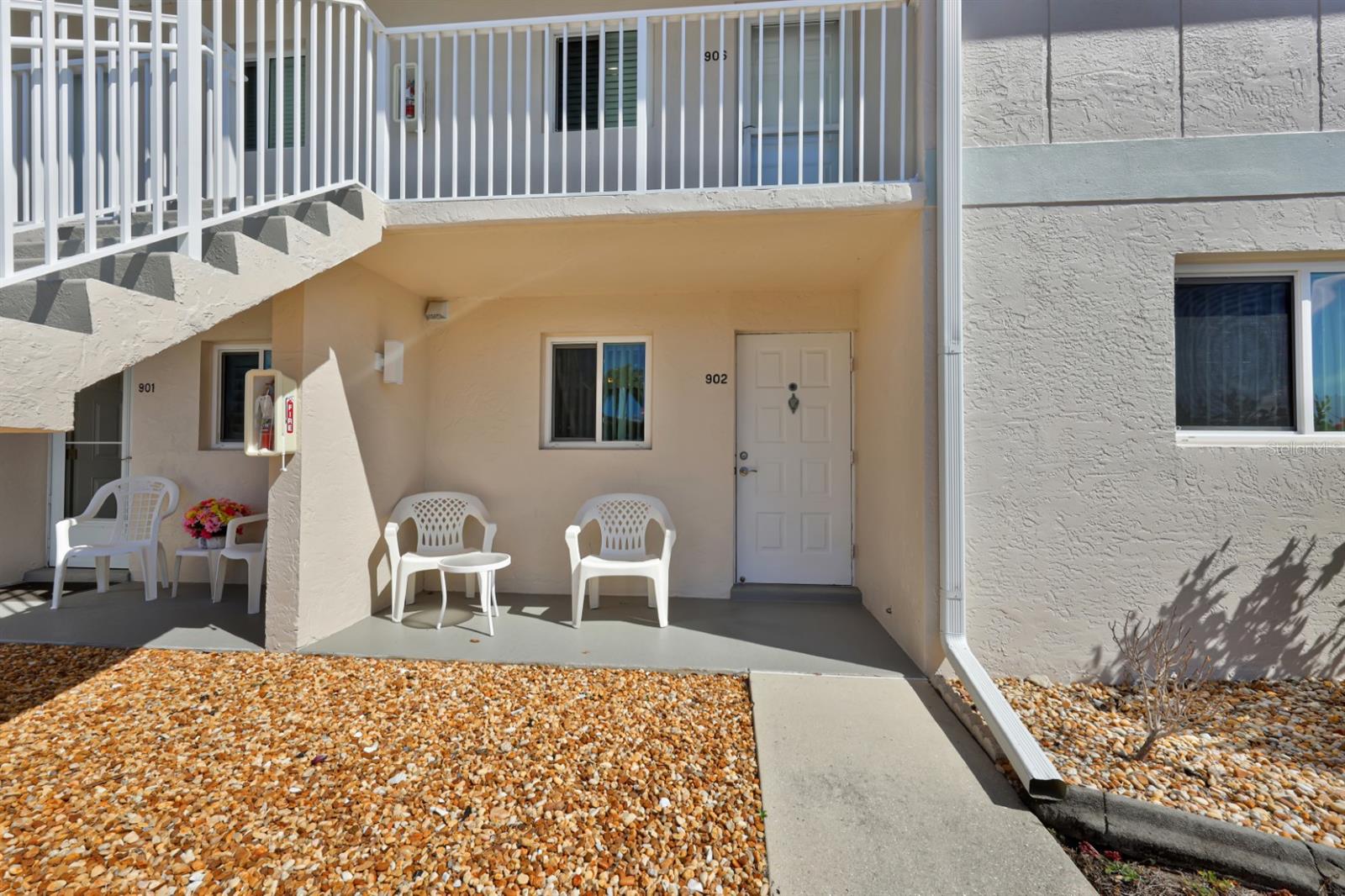 Image 4 of 32 For 12538 Kingsway Circle 902