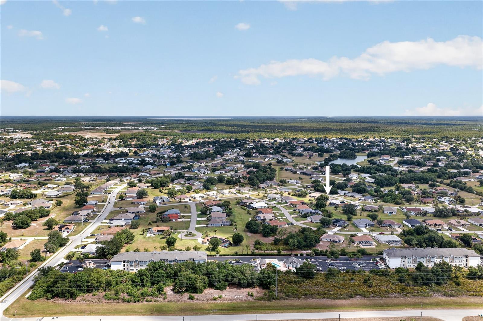 Image 28 of 38 For 421 Londrina Drive