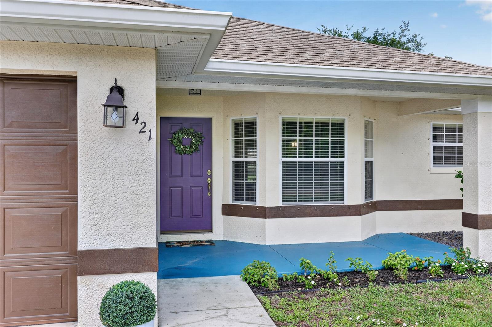 Image 35 of 38 For 421 Londrina Drive