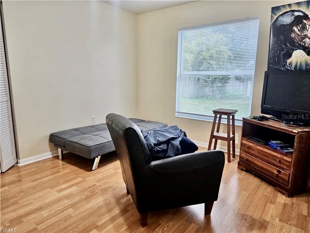 Image 17 of 48 For 124 31st Street
