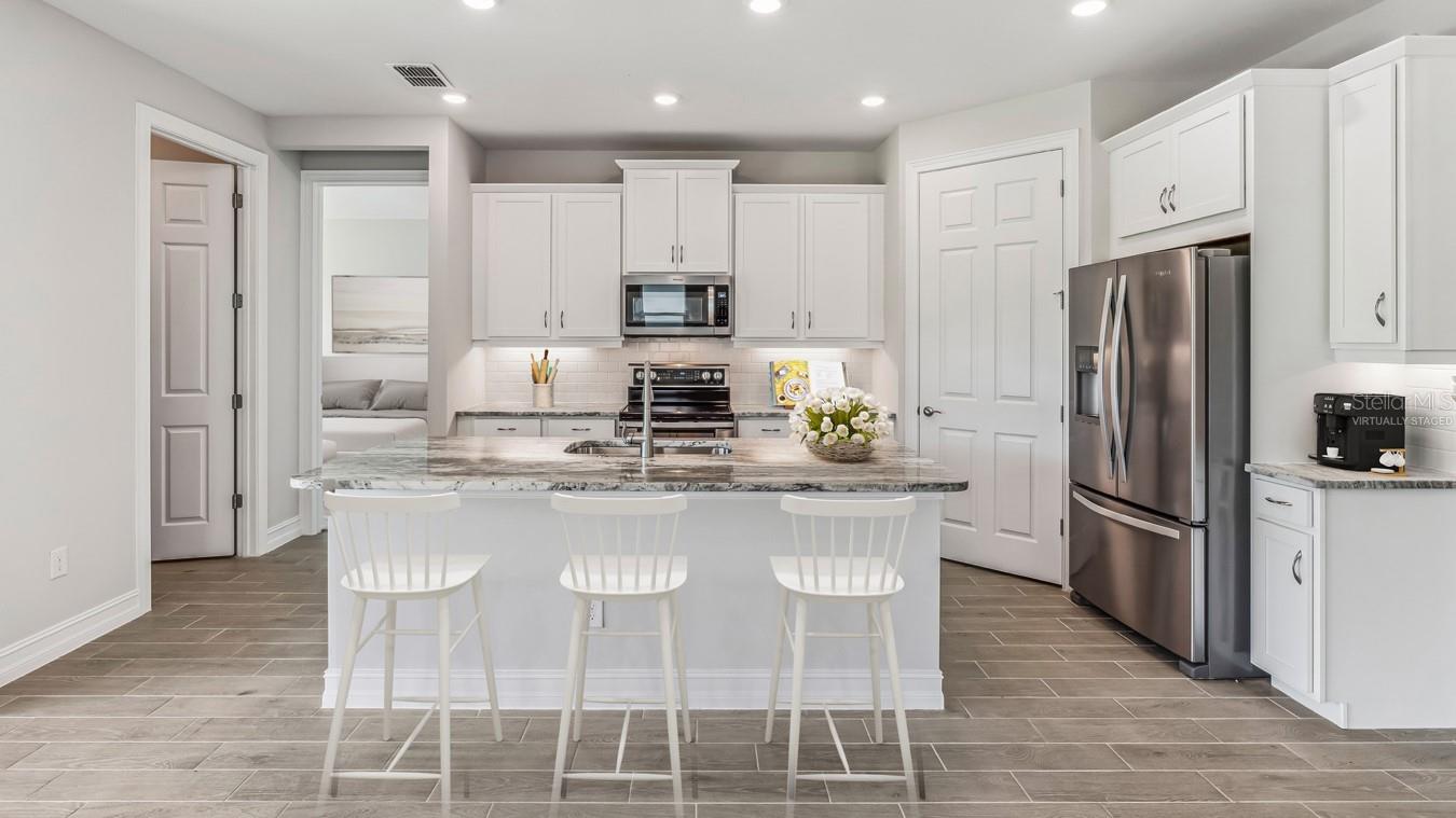 Image 6 of 15 For 12748 Seagrass Drive