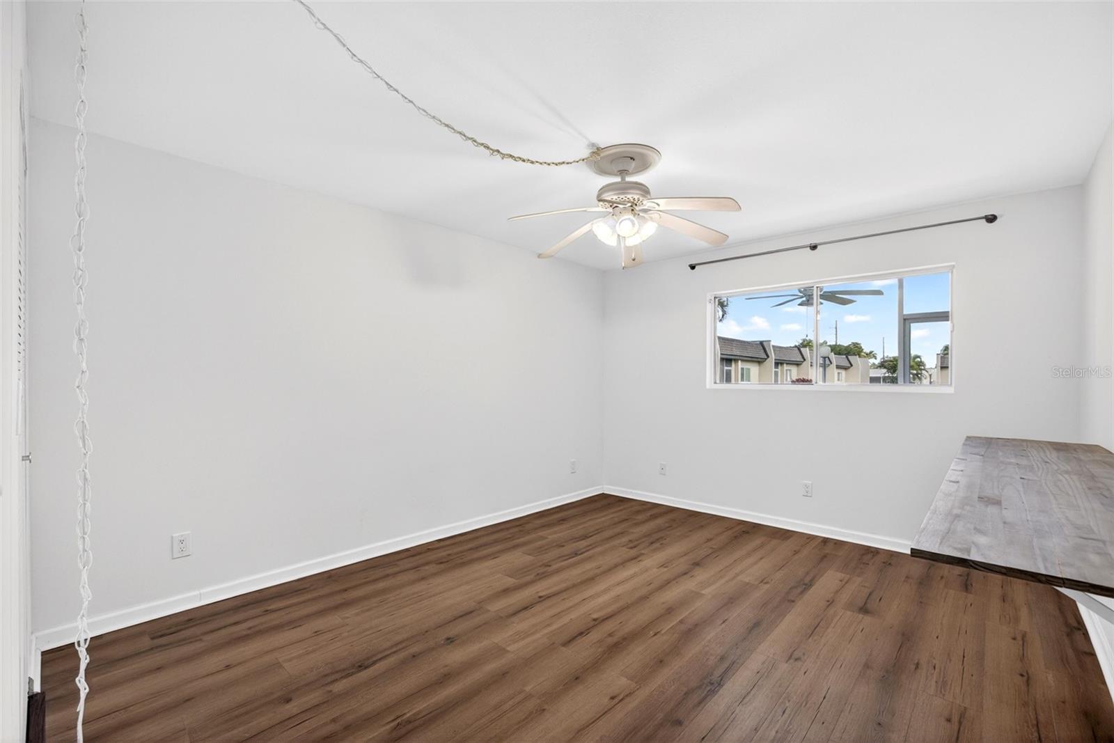 Image 14 of 30 For 6300 Pointe Boulevard 327