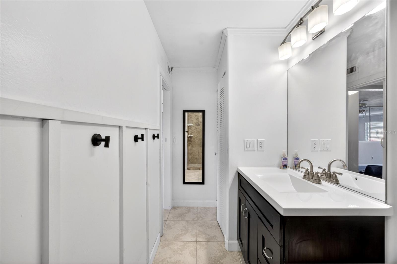 Image 19 of 30 For 6300 Pointe Boulevard 327
