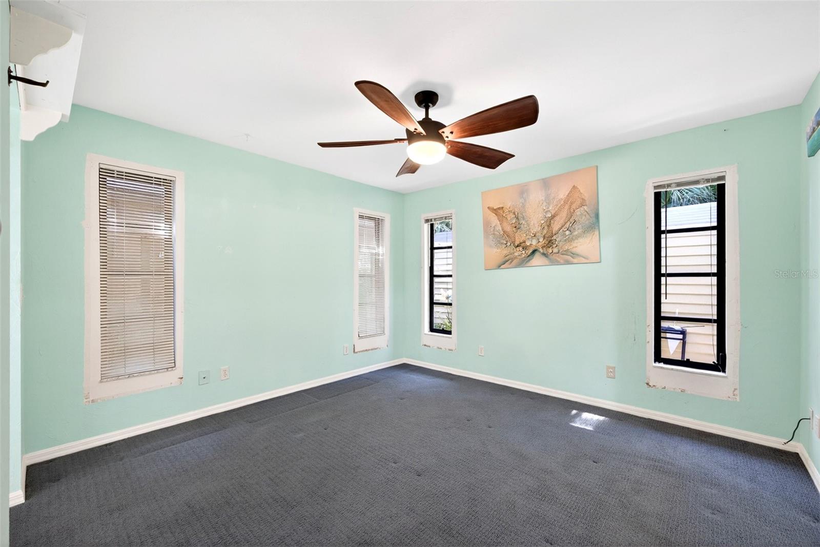 Image 15 of 42 For 339 Mariana Avenue