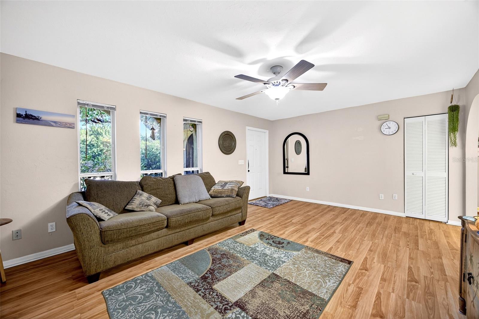 Image 3 of 42 For 339 Mariana Avenue