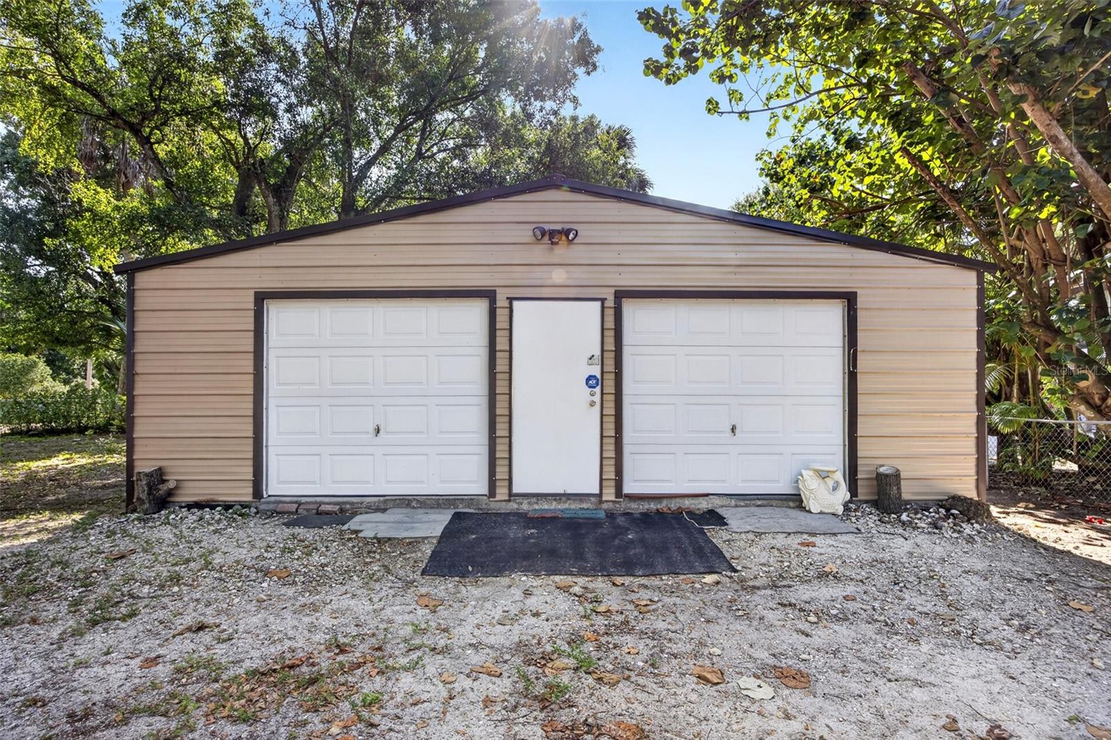 Image 34 of 42 For 339 Mariana Avenue