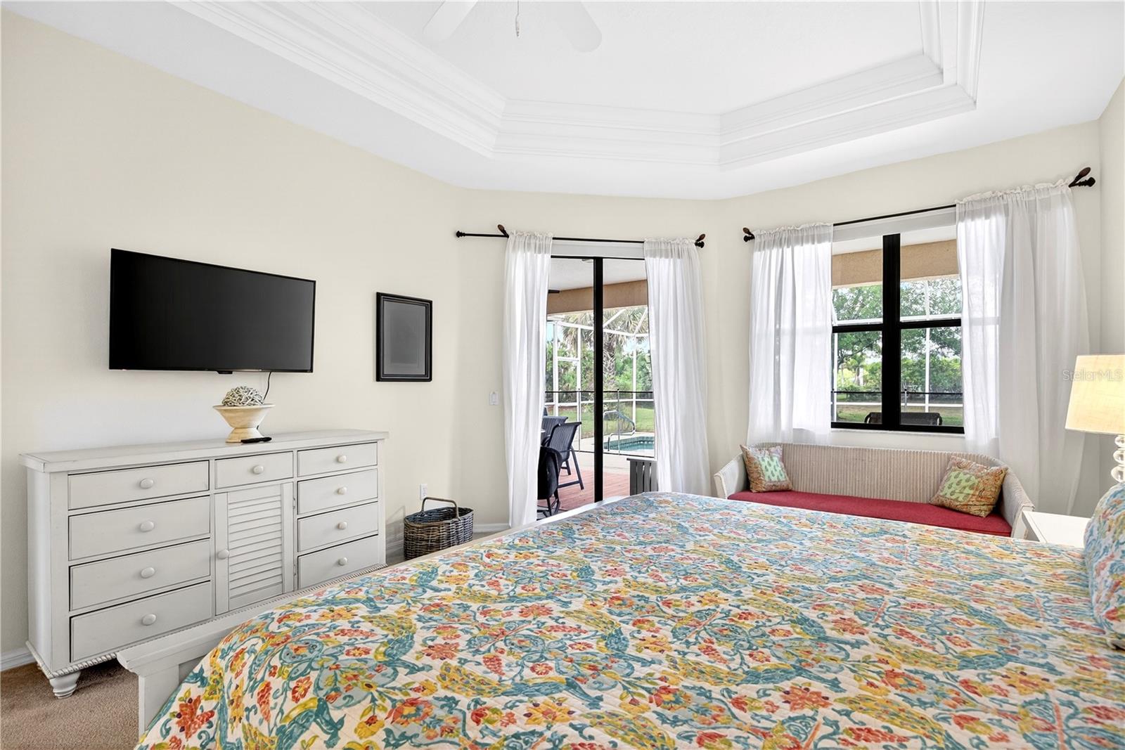 Image 21 of 38 For 243 Rotonda Boulevard E