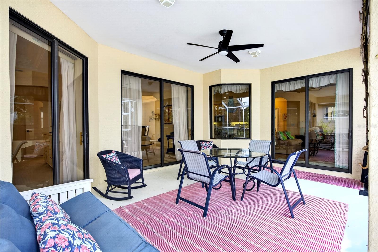 Image 32 of 38 For 243 Rotonda Boulevard E