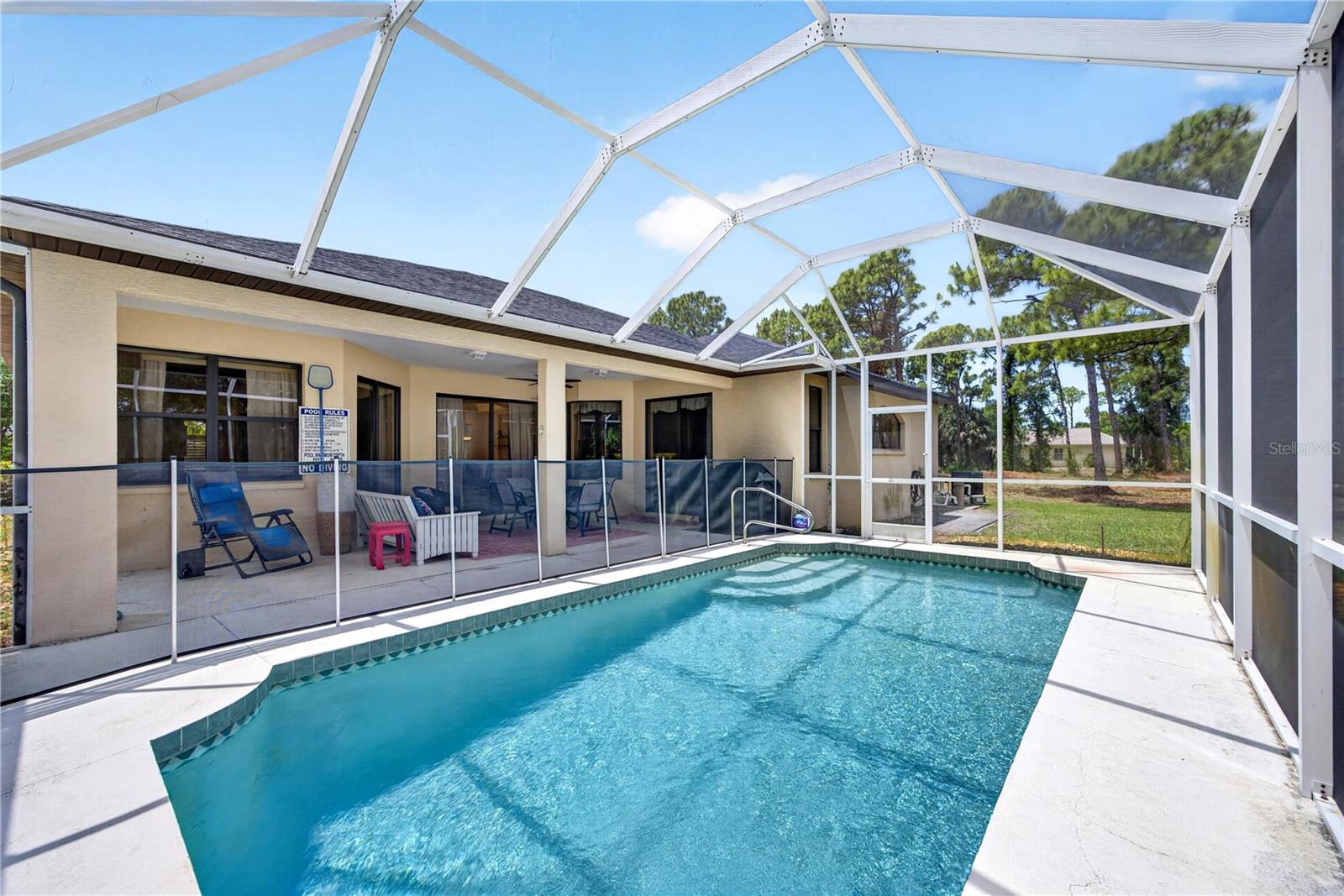 Image 33 of 38 For 243 Rotonda Boulevard E