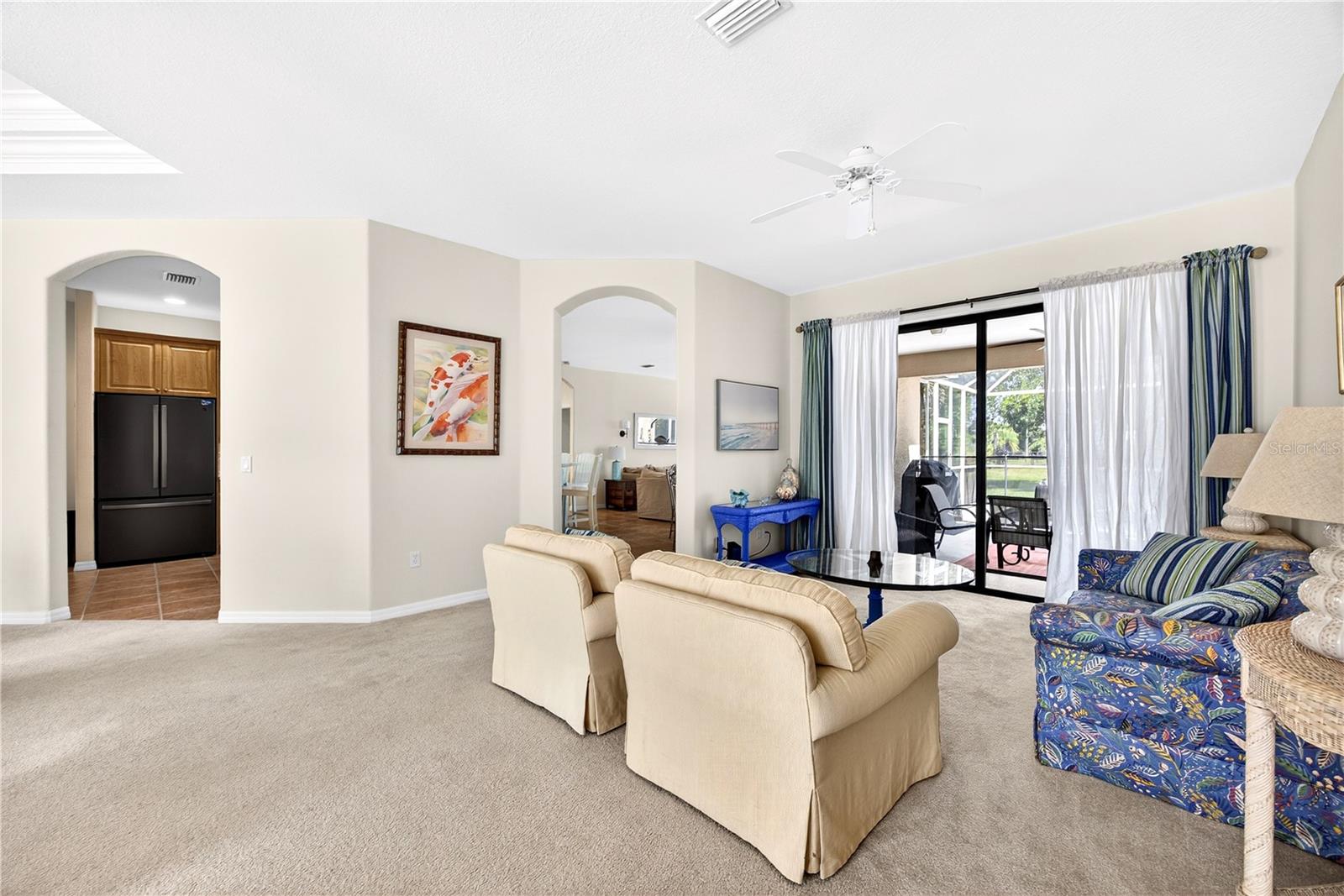 Image 7 of 38 For 243 Rotonda Boulevard E
