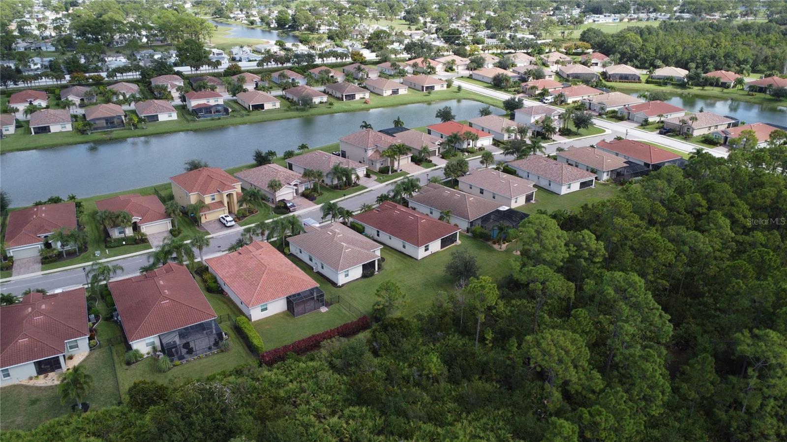 Image 48 of 51 For 2571 Laurentina Lane