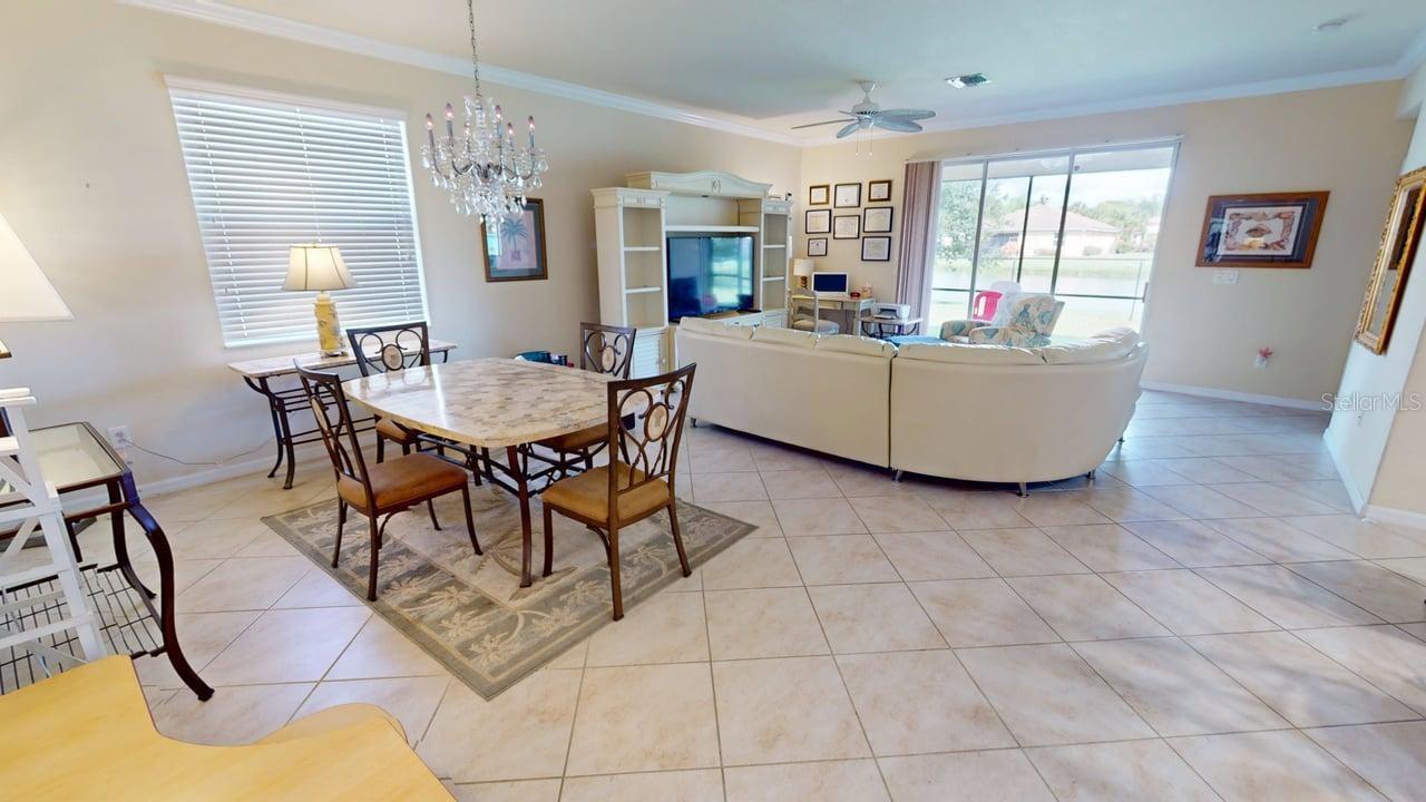 Image 5 of 51 For 2571 Laurentina Lane