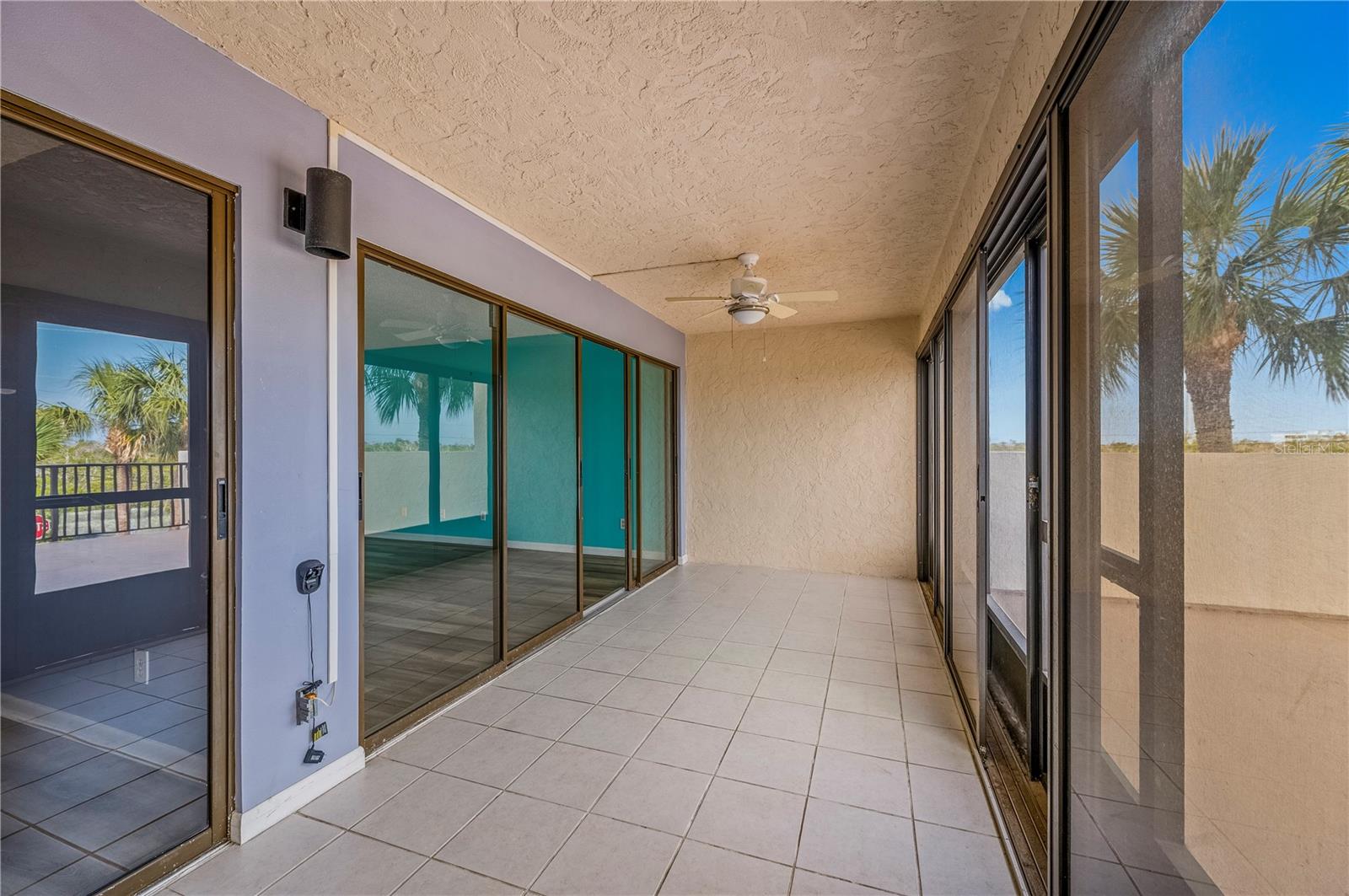 Image 15 of 48 For 1701 Beach Road 208