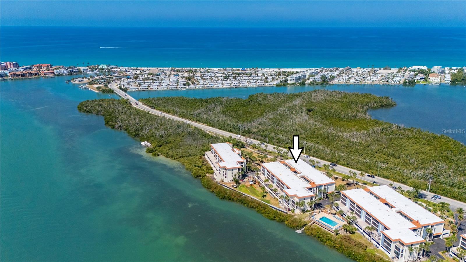 Image 45 of 48 For 1701 Beach Road 208