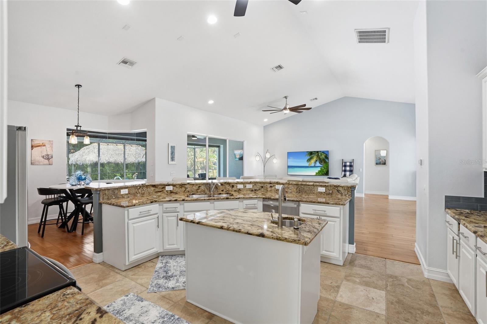 Image 11 of 46 For 3119 Caribbean Drive