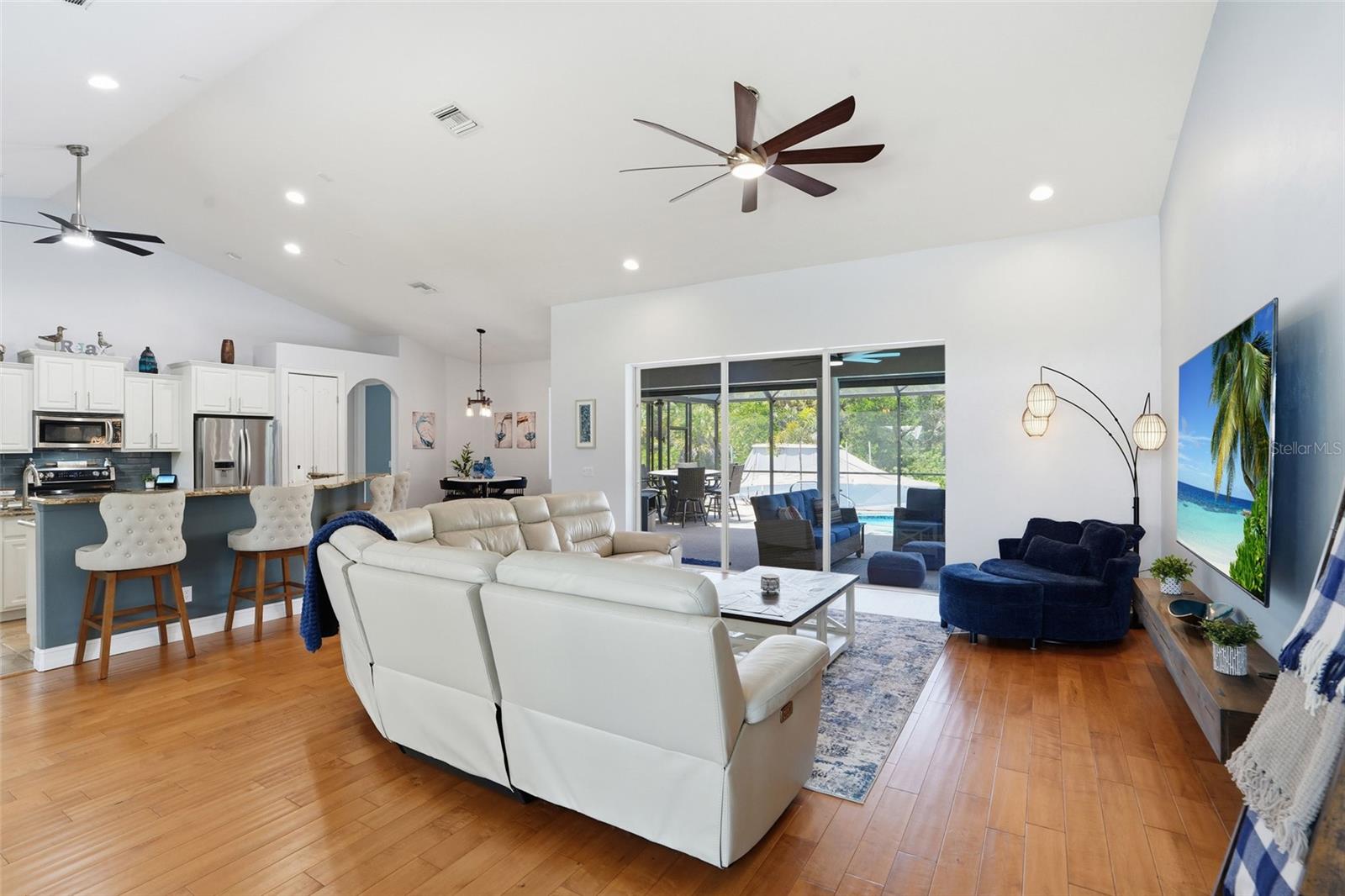 Image 4 of 46 For 3119 Caribbean Drive