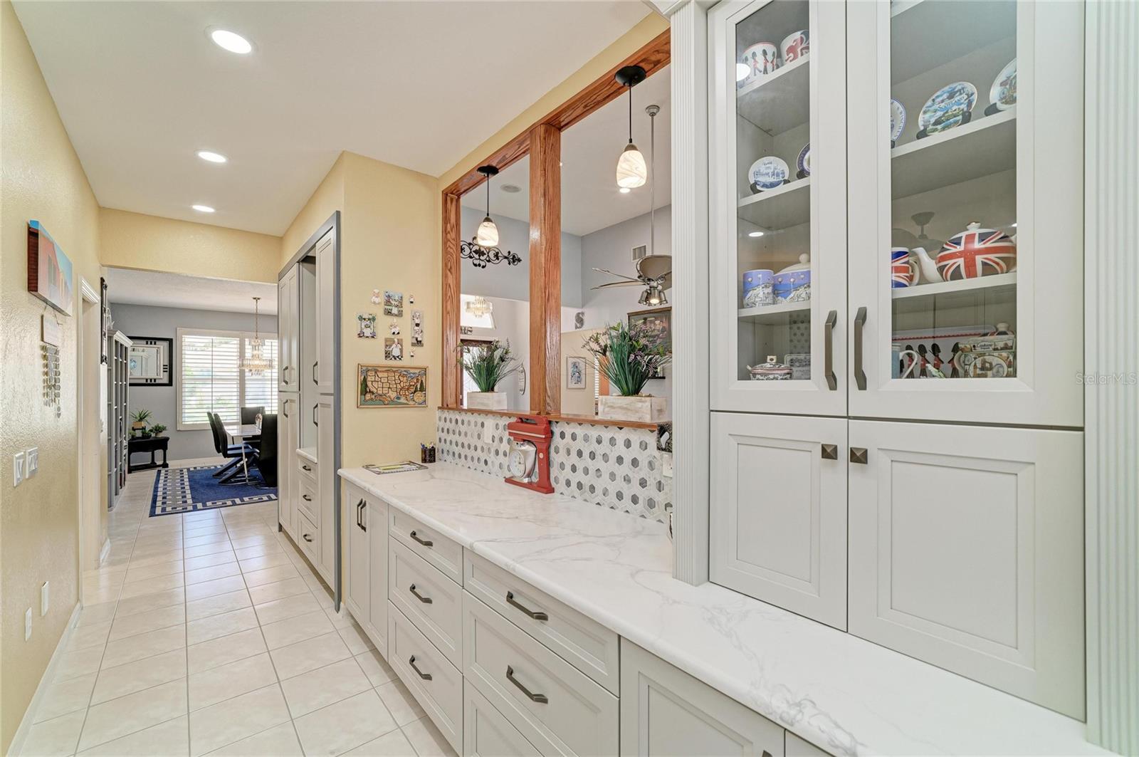 Image 11 of 65 For 524 La Caruna Court