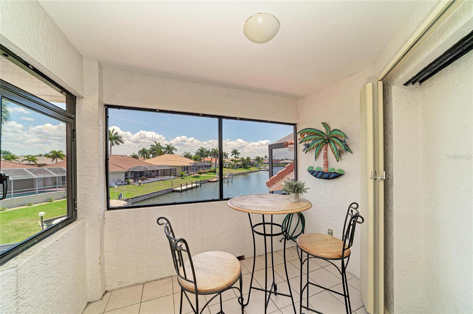 Image 42 of 65 For 524 La Caruna Court
