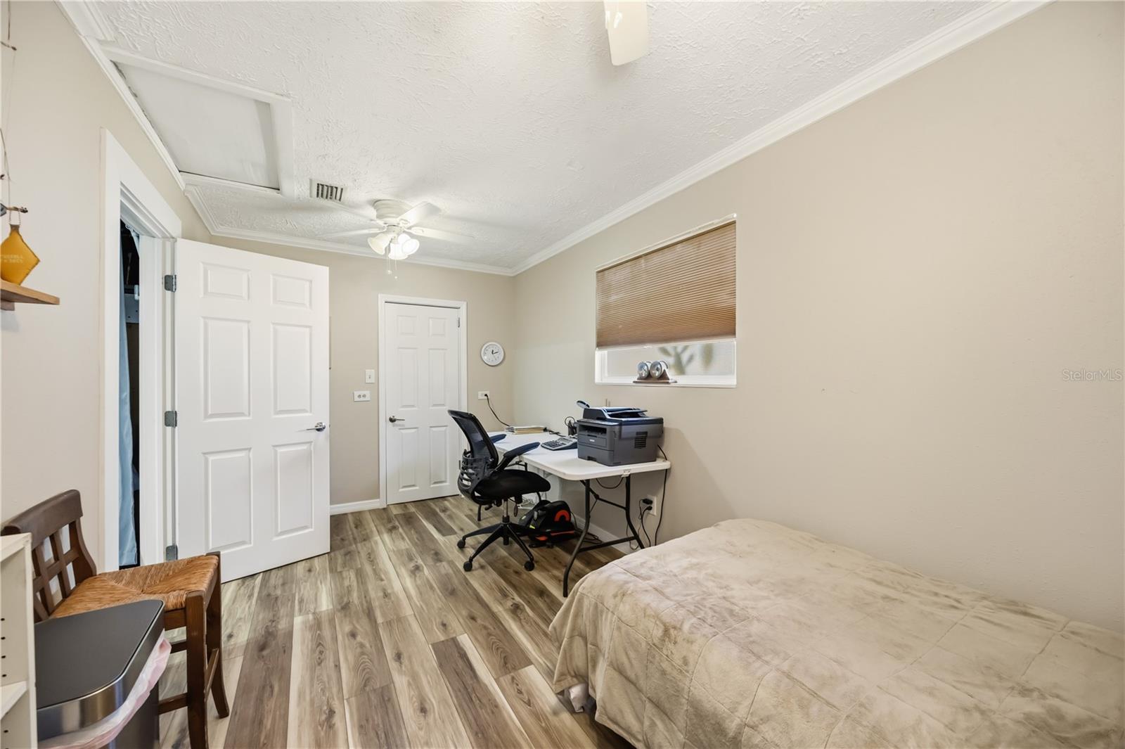 Image 22 of 33 For 885 3rd Street