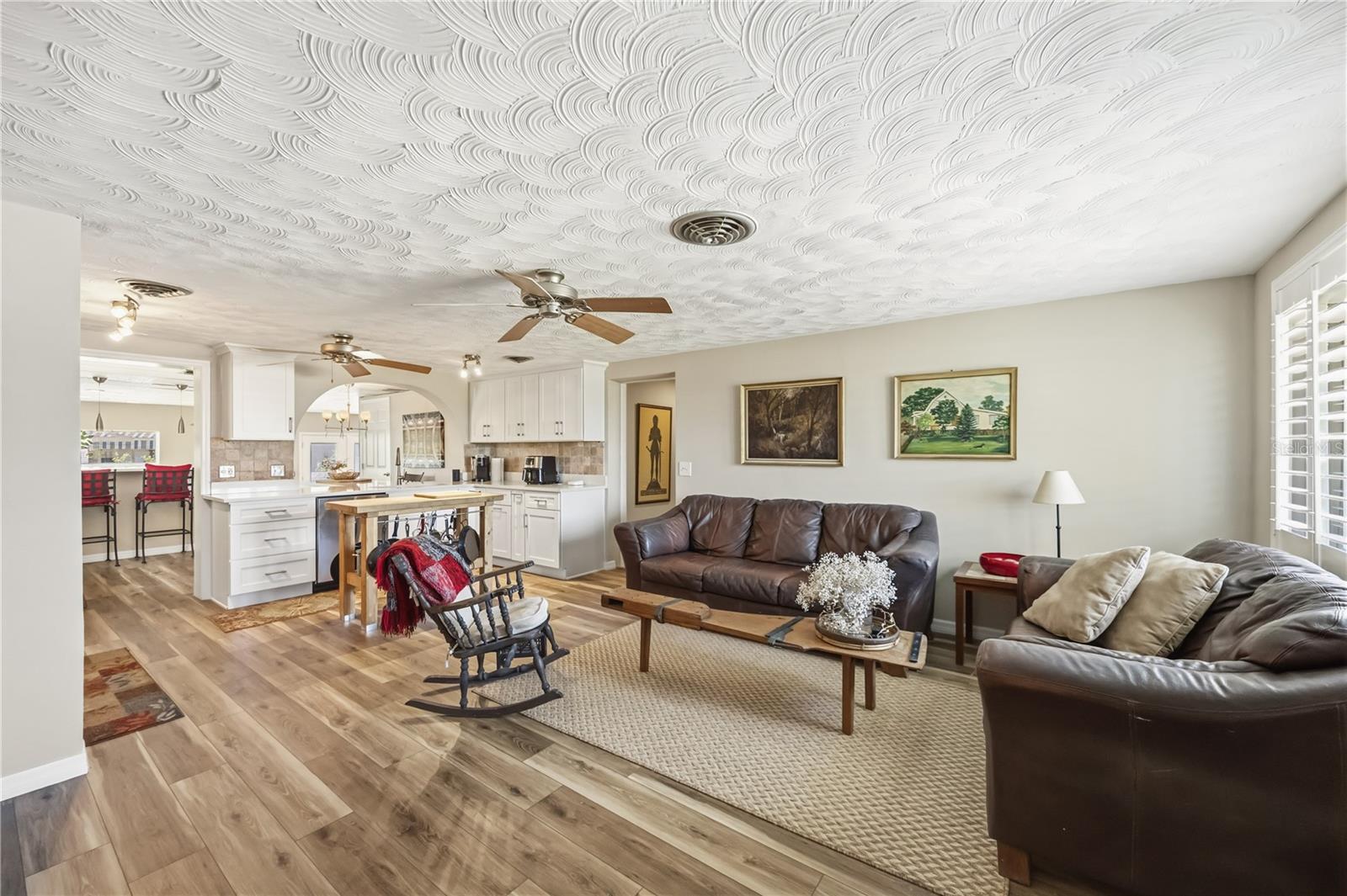 Image 4 of 33 For 885 3rd Street