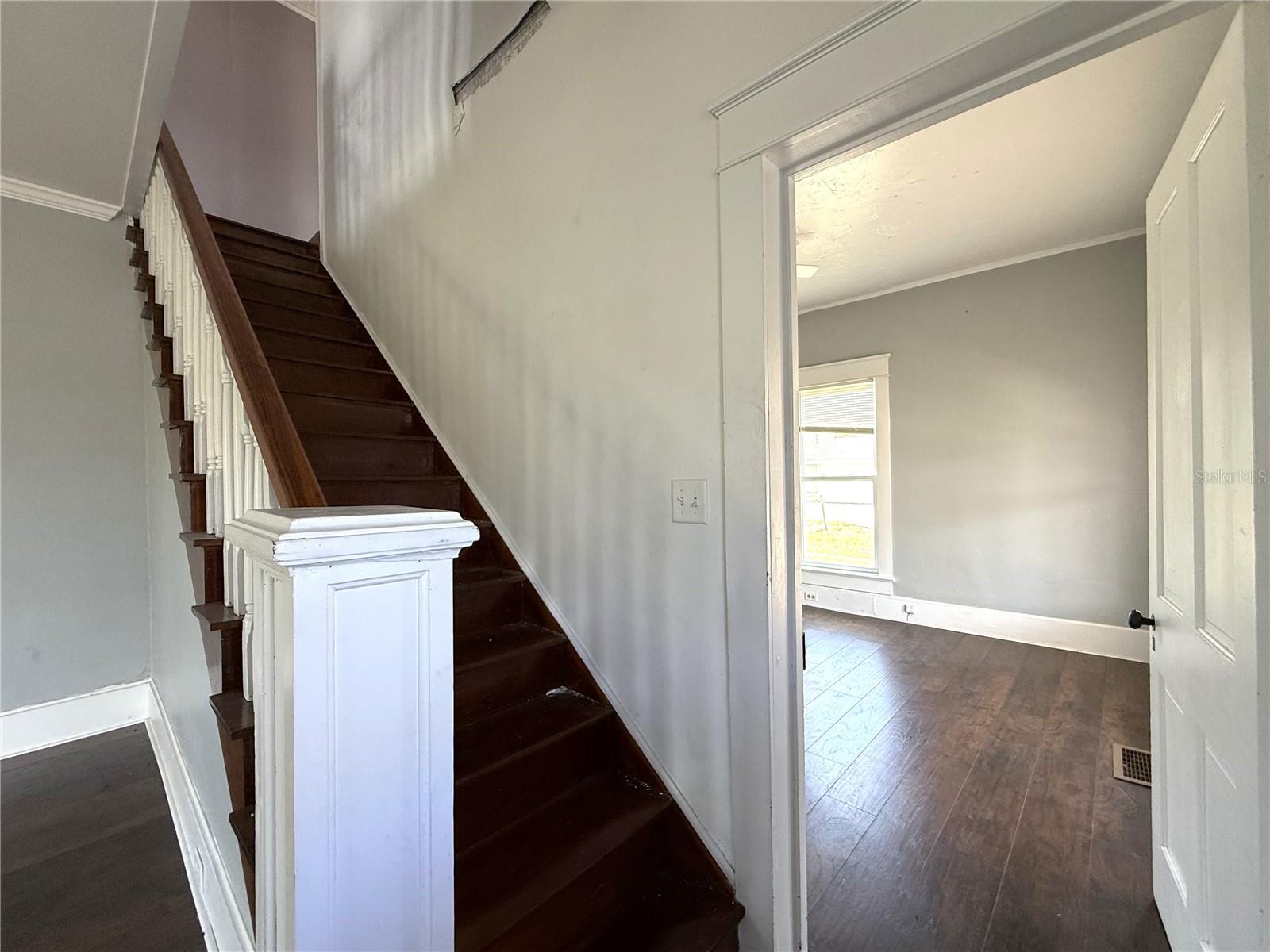 Image 13 of 49 For 214 Whidden Street