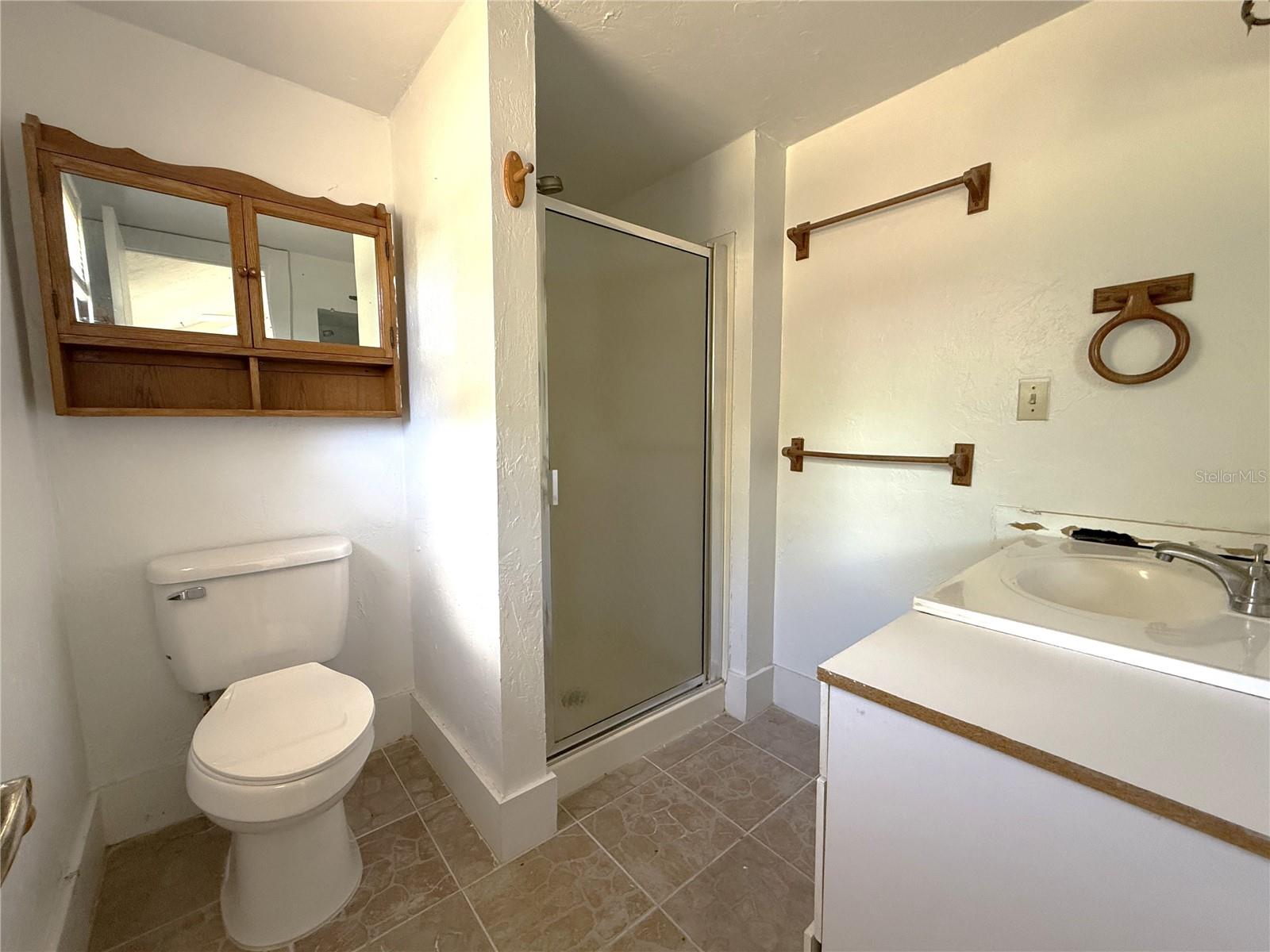 Image 29 of 49 For 214 Whidden Street
