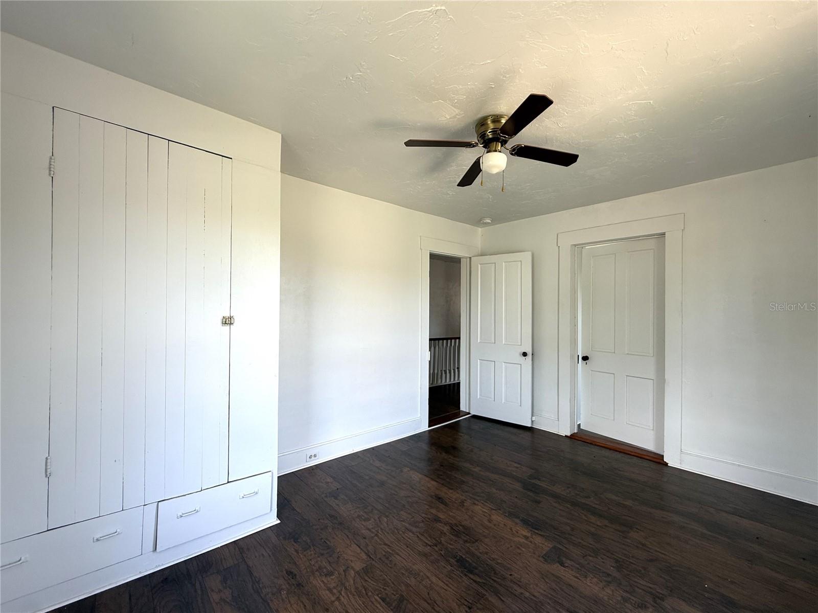 Image 36 of 49 For 214 Whidden Street