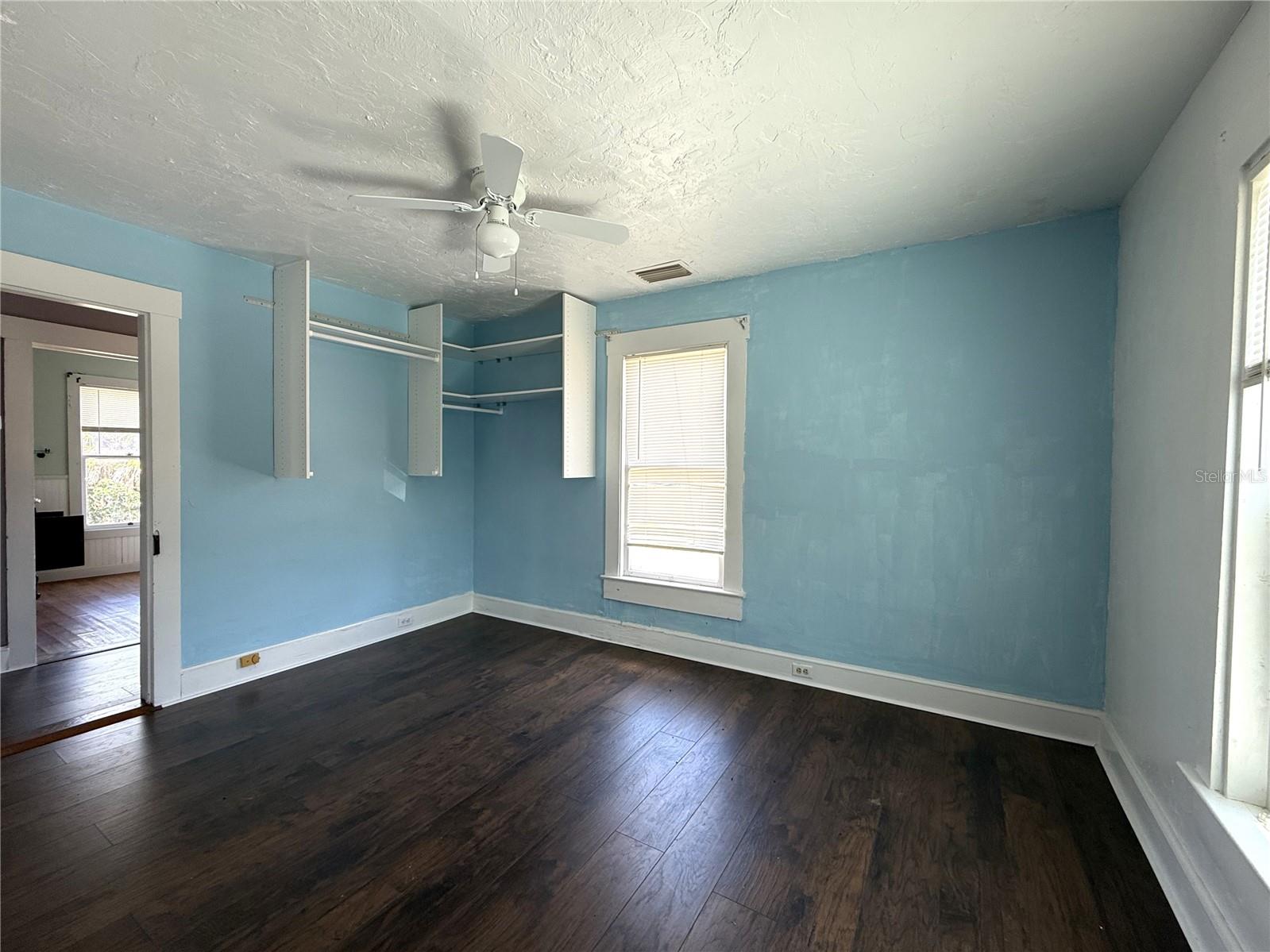Image 41 of 49 For 214 Whidden Street
