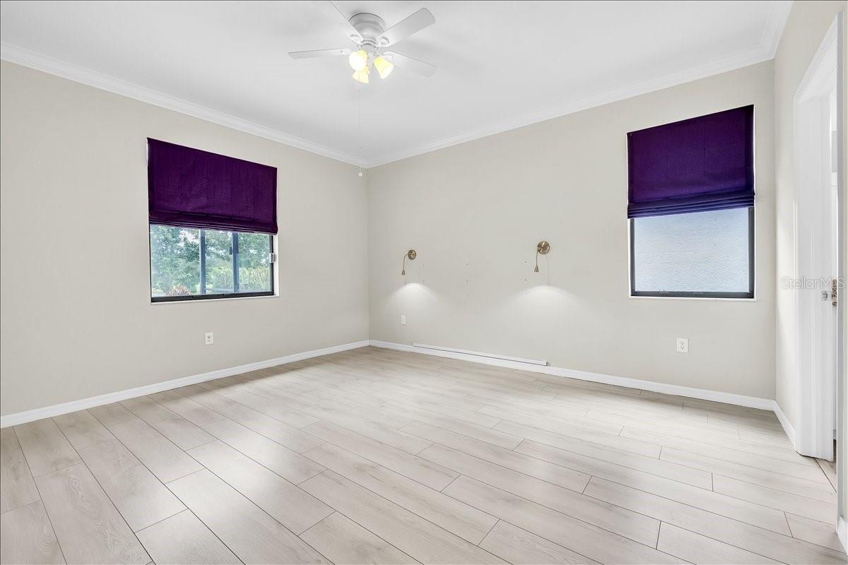 Image 16 of 49 For 9829 Hilltop Drive